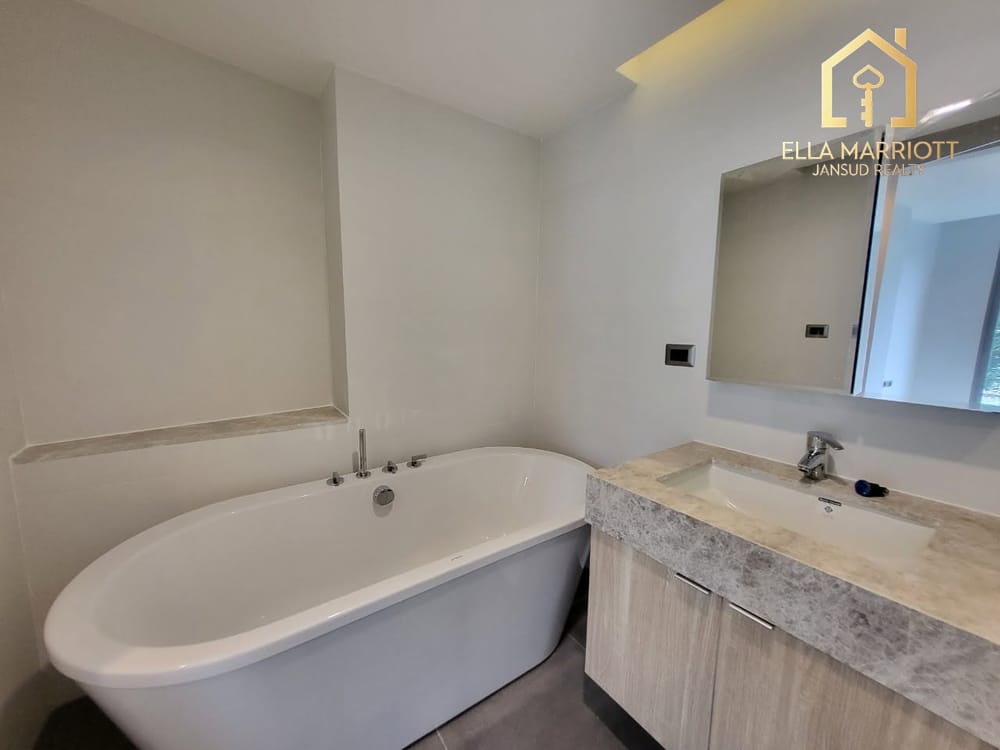 Luxury  Condo The Pine Hua Hin 9