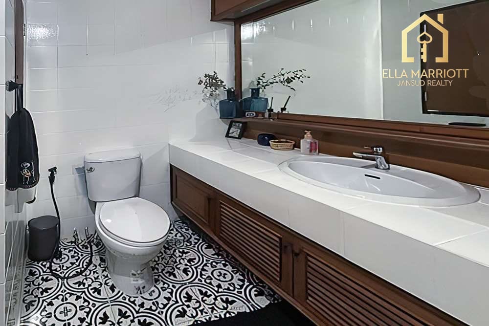 Sale 50M | Phatsana Garden | 408sqm Duplex | 4BR | Ekkamai Soi 6 8