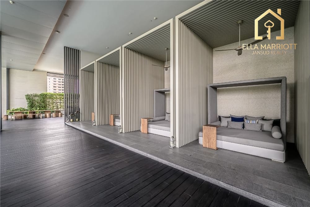 Tela A Glorious and Sophisticated Landmark in Vibrant Thonglor 39