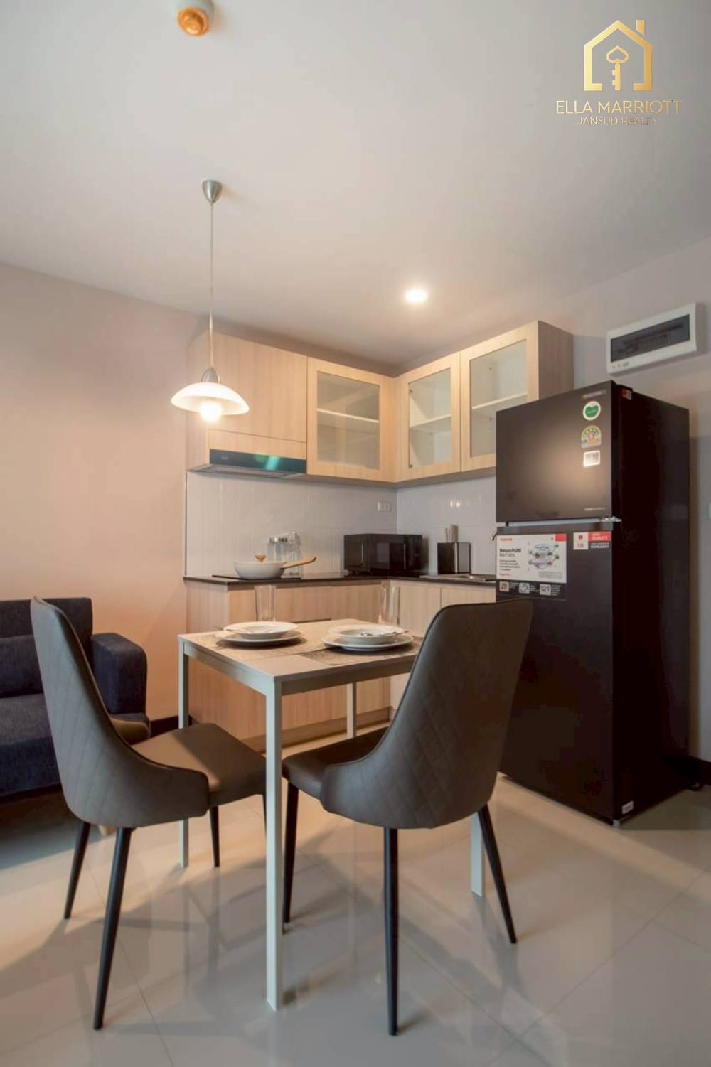 The Peak of Serenity: Mountain-View Suite at The 88 Condo 5