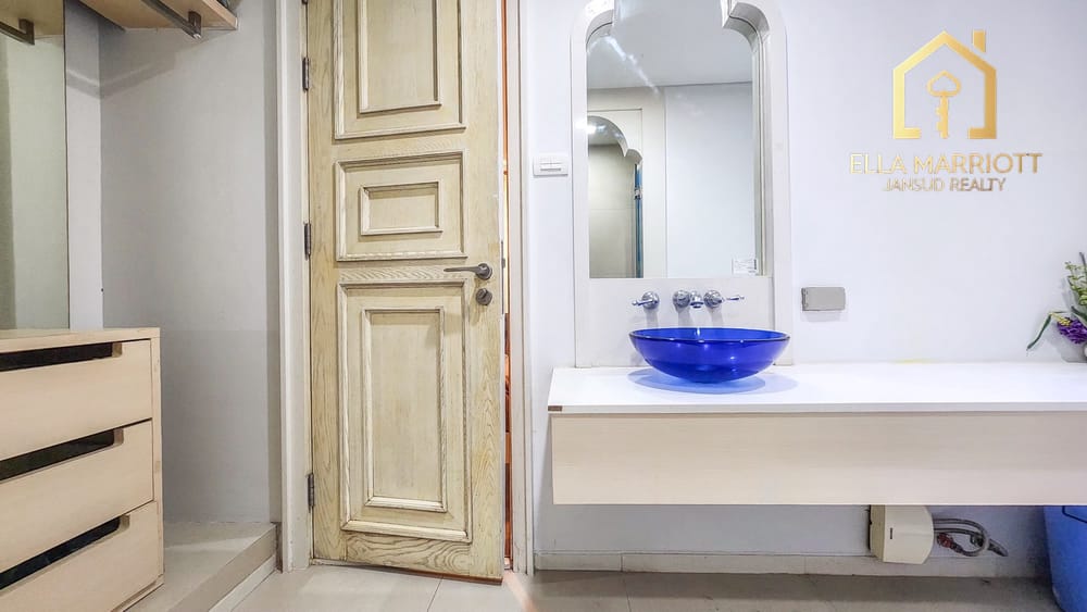 Exotic Luxury Meets Coastal Serenity: Marrakesh Hua Hin 13