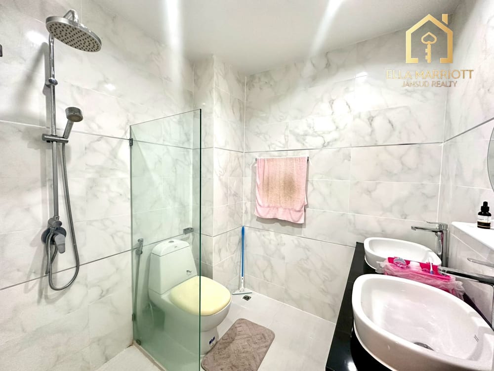 Exotic Luxury Meets Coastal Serenity: Marrakesh Hua Hin 18