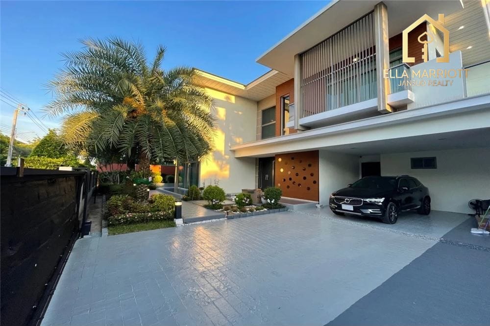 Luxuriöses Einfamilienhaus zum Verkauf in Ramkhamhaeng – Perfektes Meisterwerk für 49,9 Millionen Baht. 1