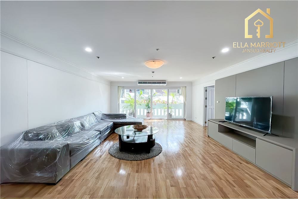 450sqm Newly Renovated 4BR Condo for Rent in Asoke - Pet-Friendly 7