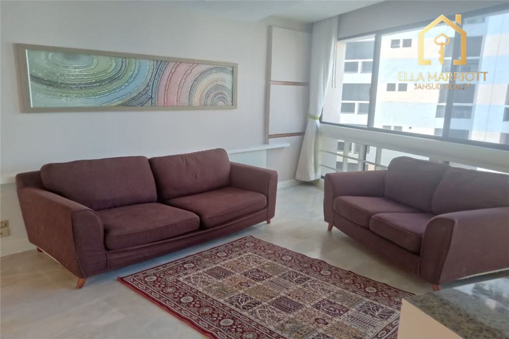 Pet-Friendly Condo in Sukhumvit 24, Phrom Pong - 13 Mins Walk to MRT Queen Sirikit 7