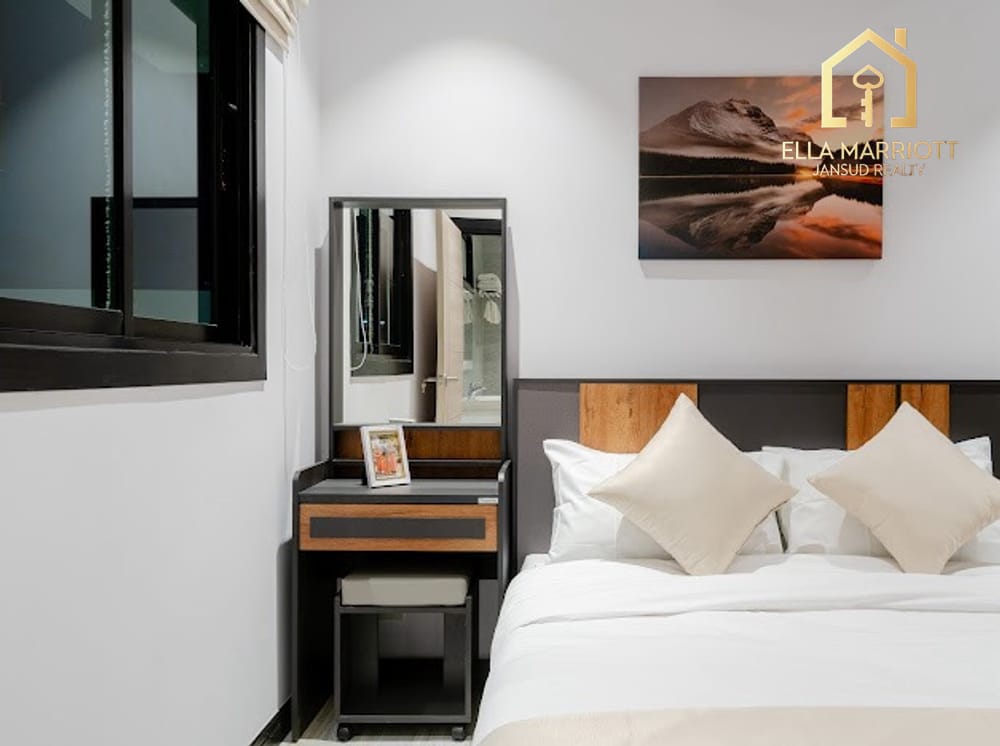 Unbeatable Value Contemporary Private Sam Phraya Pool Villa 16