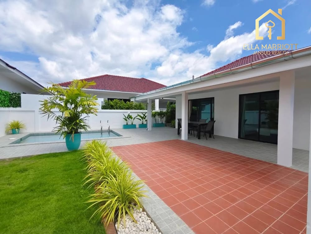 Unbeatable Value Contemporary Private Sam Phraya Pool Villa 2