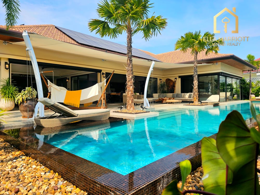 Luxury Villa with Natural Hills 2 2