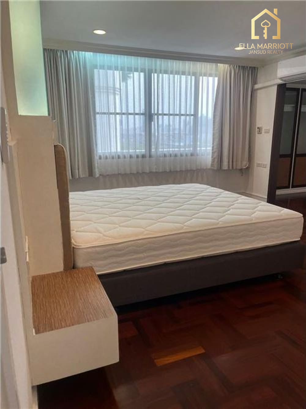 เช่า 3 ห้องนอน 3 ห้องน้ำ คอนโด ใน ลุมพินี, กรุงเทพฯ 9