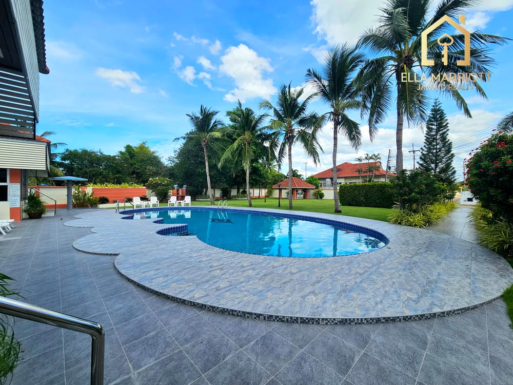 Charming Villa with Large Plot at Baan Thai Village 9