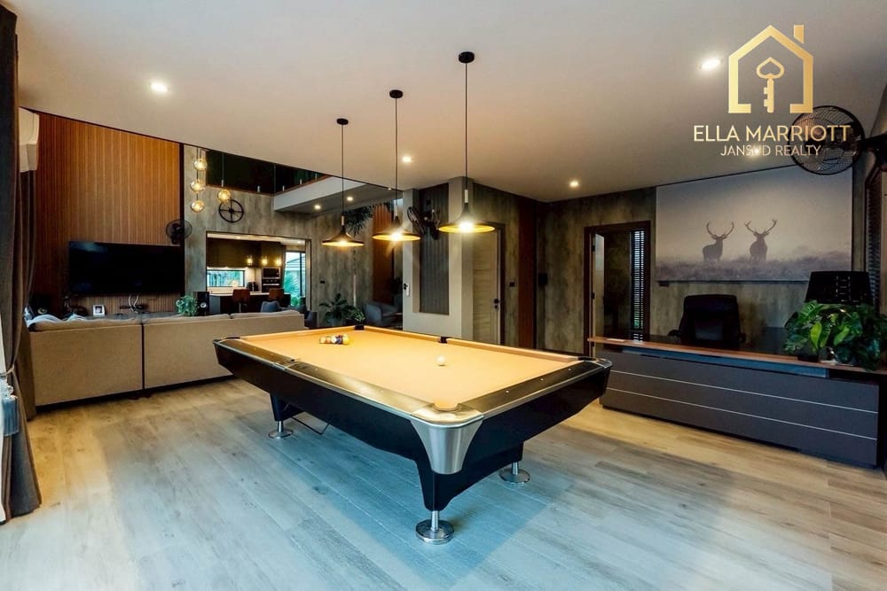 Ultimate Privacy: Grand Luxury Pool Villa in Prime Soi 102 Hua Hin 13