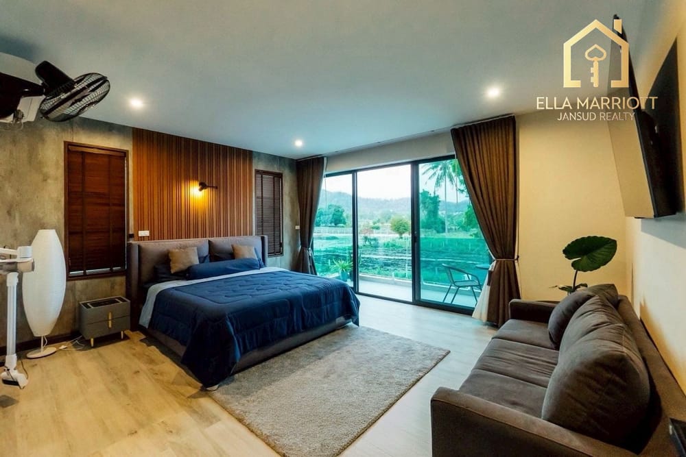 Ultimate Privacy: Grand Luxury Pool Villa in Prime Soi 102 Hua Hin 16