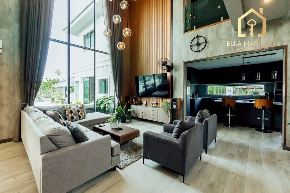 Ultimate Privacy: Grand Luxury Pool Villa in Prime Soi 102 Hua Hin 17