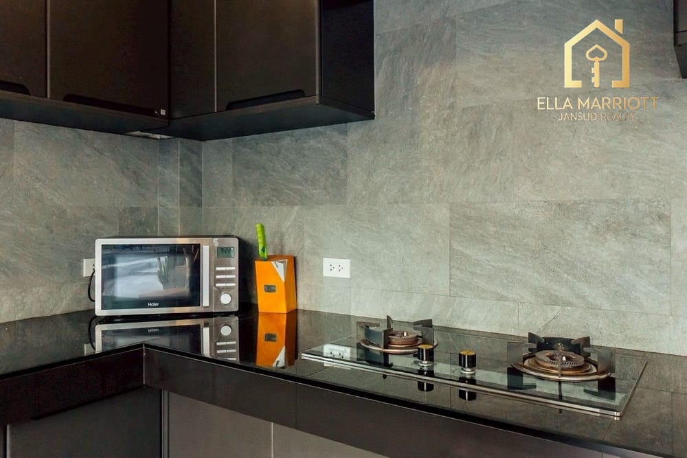 Ultimate Privacy: Grand Luxury Pool Villa in Prime Soi 102 Hua Hin 21