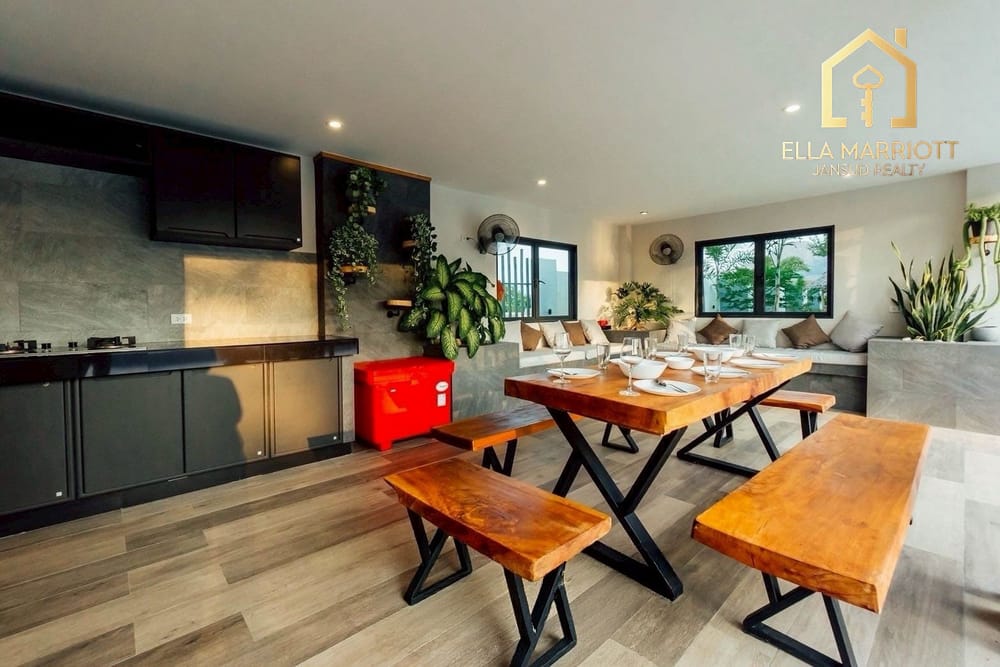 Ultimate Privacy: Grand Luxury Pool Villa in Prime Soi 102 Hua Hin 26