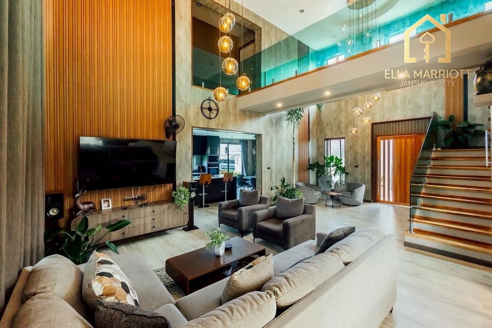 Ultimate Privacy: Grand Luxury Pool Villa in Prime Soi 102 Hua Hin 9