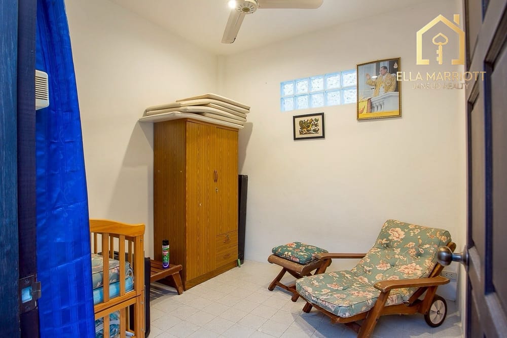 Prime Investment Opportunity: Luxury 6-Bed Pool Villa in the Heart of Hua Hin 17