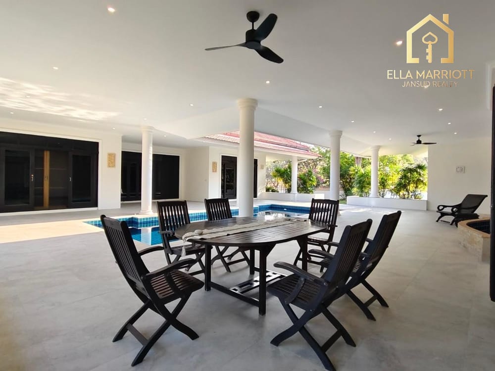 An exclusive project located at Palm Hills Golf Course 19