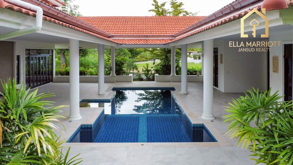 An exclusive project located at Palm Hills Golf Course 2