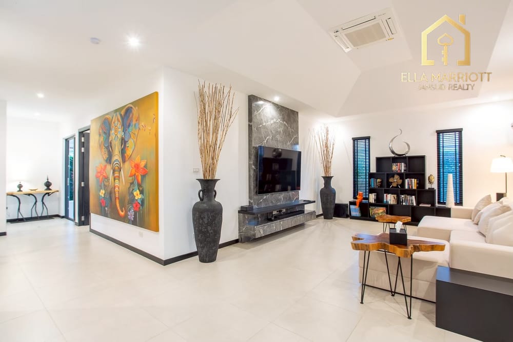 The Grand Mountain-View at Mali Lotus Villas 9