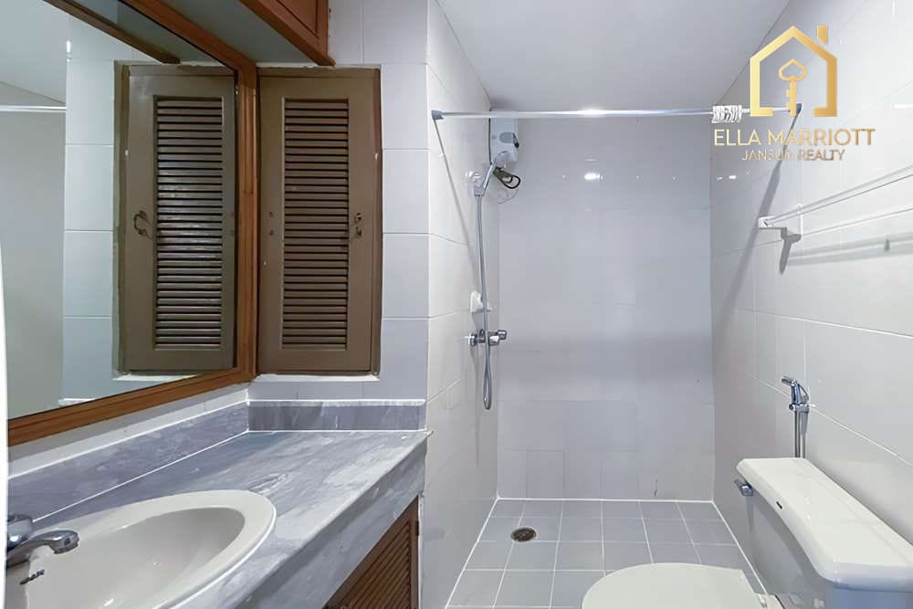 New renovated unit 2 bedrooms with balcony - pets 13