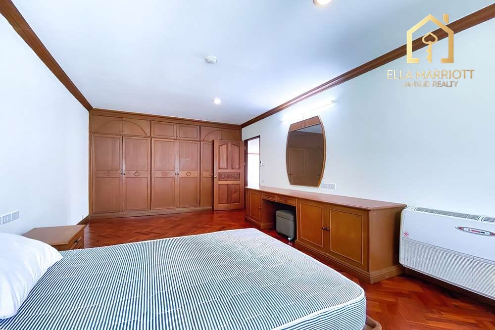 New renovated unit 2 bedrooms with balcony - pets 14