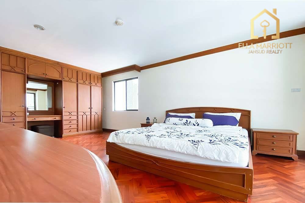 New renovated unit 2 bedrooms with balcony - pets 9