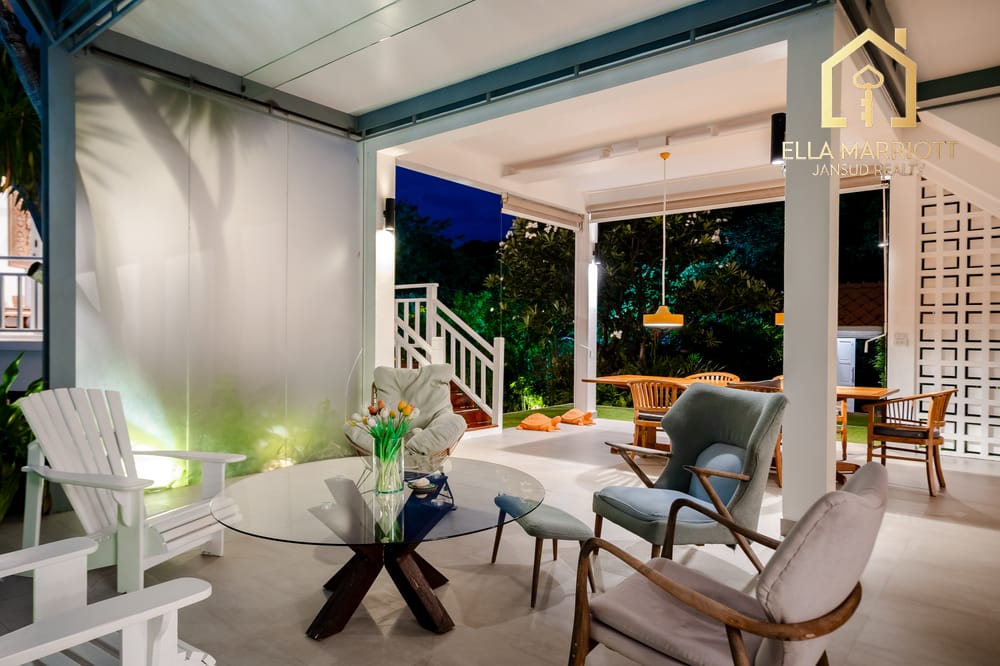Balinese Luxury Pool Villa 27
