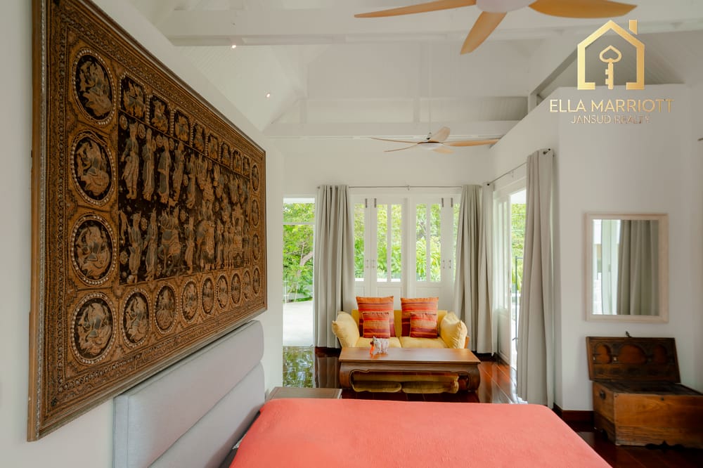 Balinese Luxury Pool Villa 30