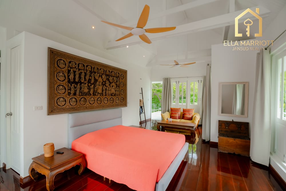 Balinese Luxury Pool Villa 31