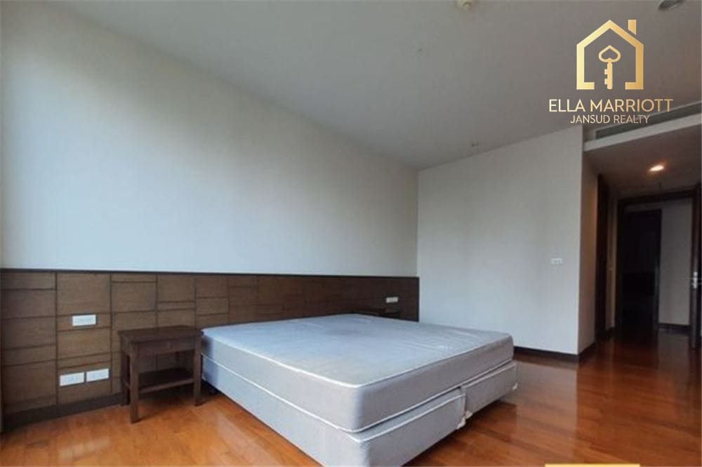 Rent 95K | 231sqm 3+1BR | Thonglor High-Rise | Big Balcony 13