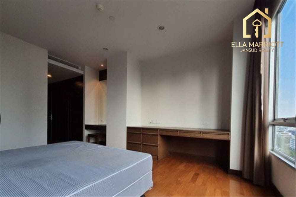 Rent 95K | 231sqm 3+1BR | Thonglor High-Rise | Big Balcony 14