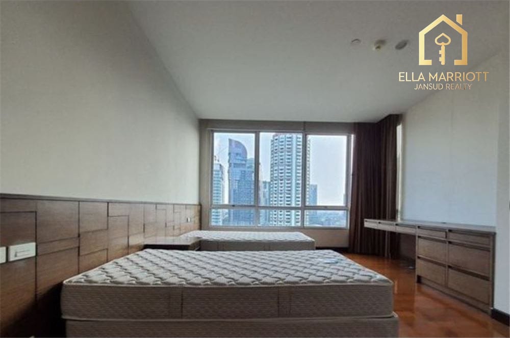 Rent 95K | 231sqm 3+1BR | Thonglor High-Rise | Big Balcony 9