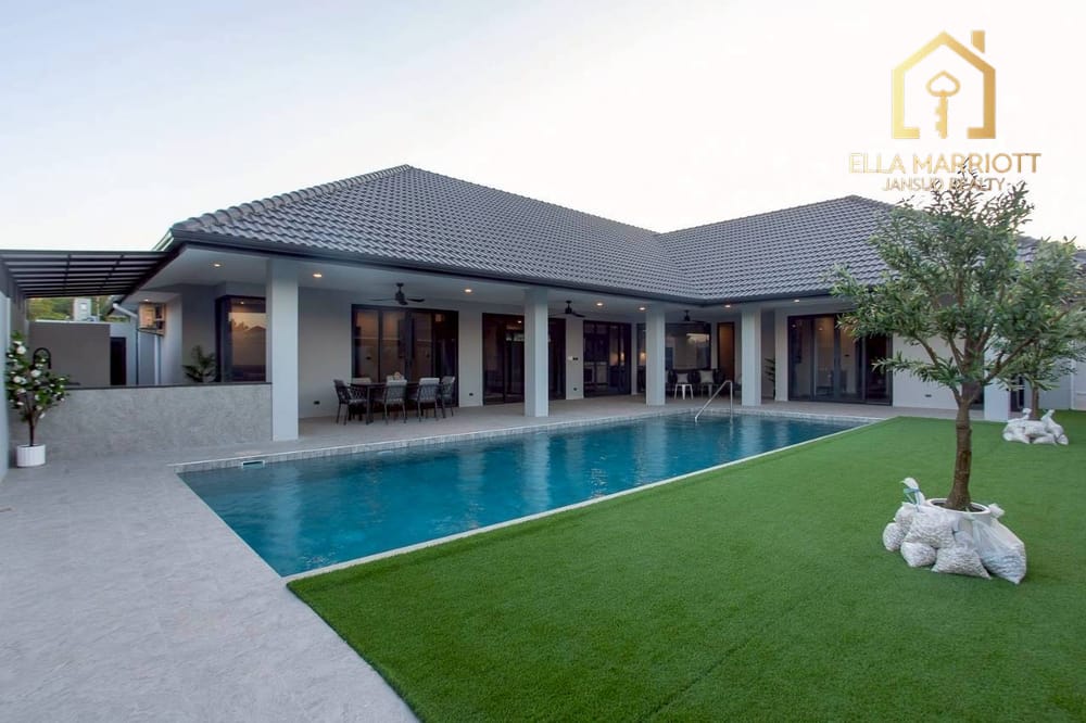 Luxury Family Pool Villa Hua Hin 11