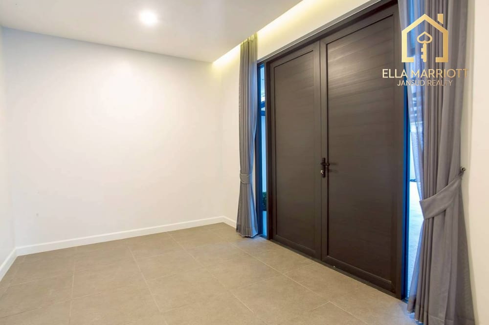Luxury Family Pool Villa Hua Hin 13