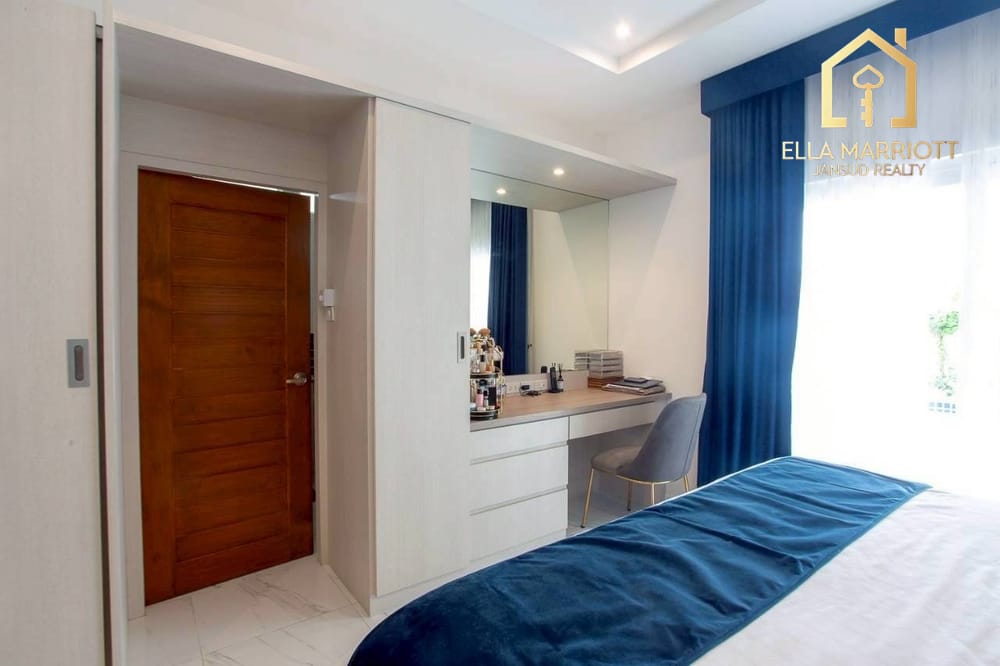 Luxury 4-Bedroom Pool Villa for Sale Hua Hin 112 17