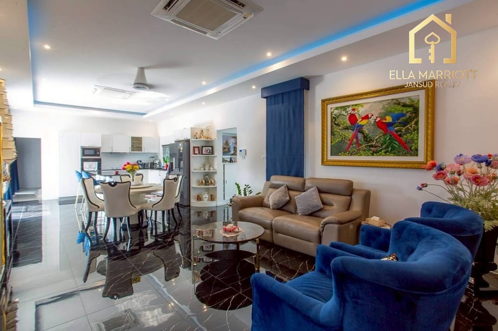 Luxury 4-Bedroom Pool Villa for Sale Hua Hin 112 25