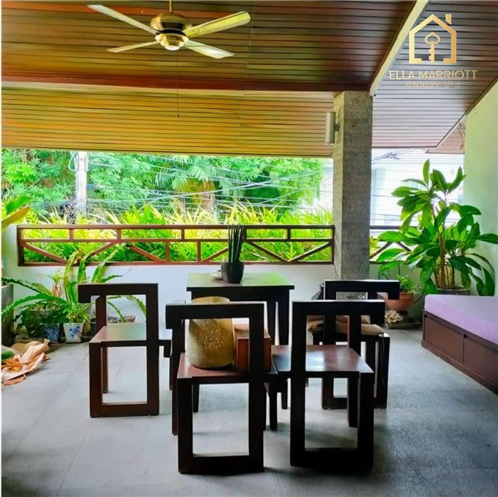 For Sale with Tenant | Modern 4-Story Townhouse – Sukhumvit 63 3