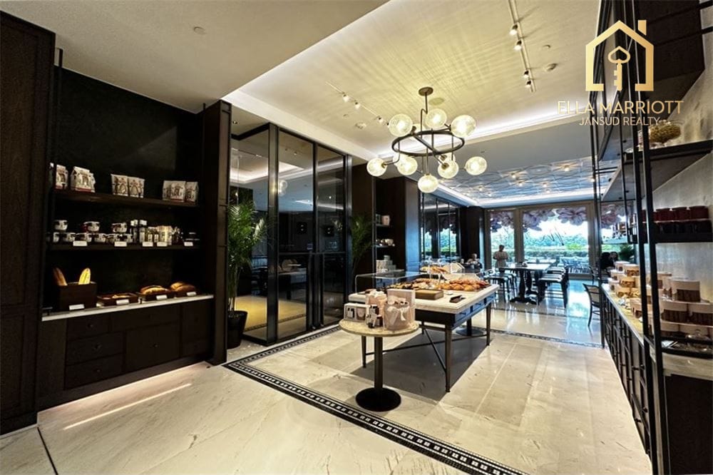 Luxury Living: Four Seasons Condo in Sathon 33