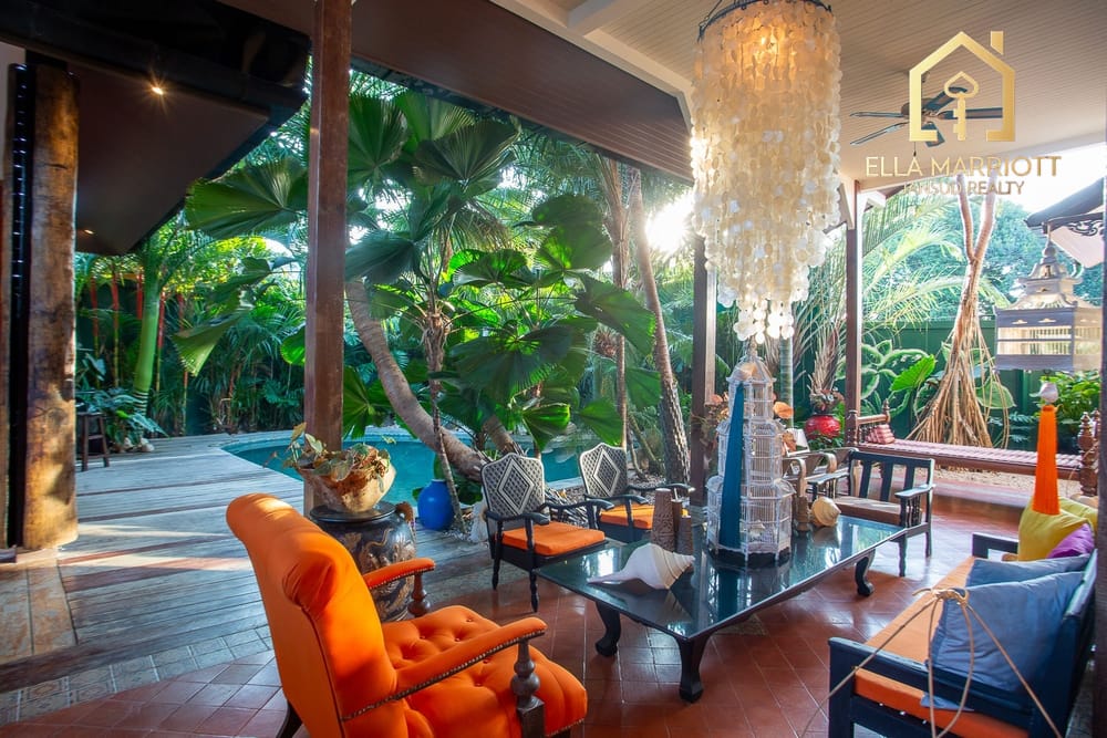 Thai Bali Style Pool Villa 11