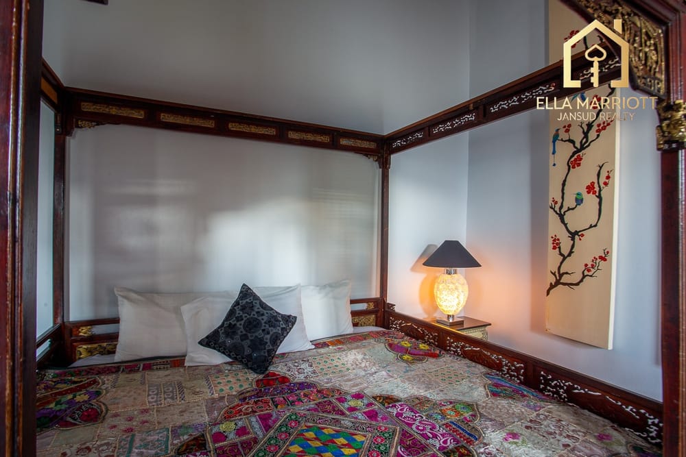 Thai Bali Style Pool Villa 19