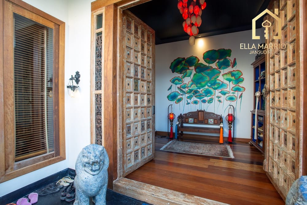 Thai Bali Style Pool Villa 4