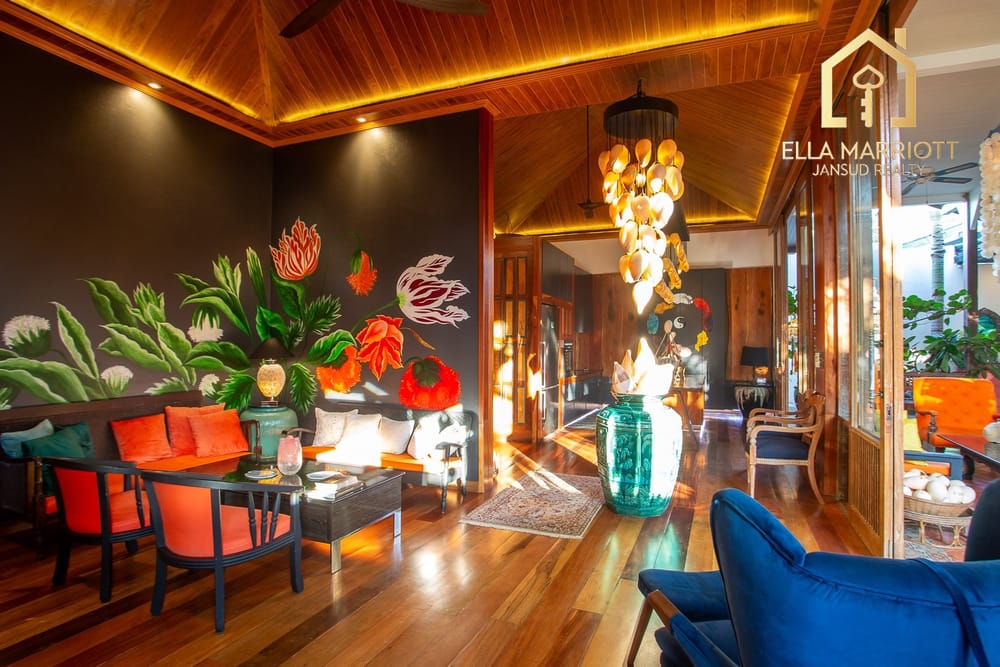 Thai Bali Style Pool Villa 9