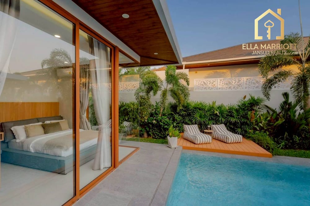 Premium Luxury Villa Hua Hin with Eco-Friendly lnnovation 28