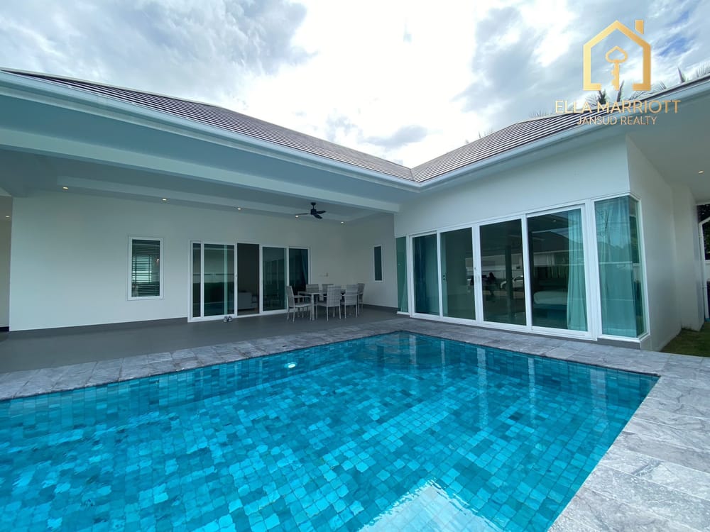 Modern Pool Villa with Private Garden in Hua Hin Soi 88 2