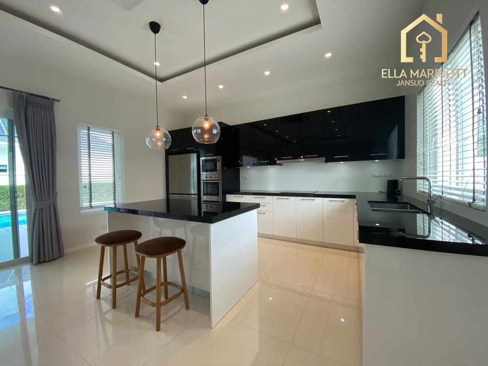 Modern Pool Villa with Private Garden in Hua Hin Soi 88 20