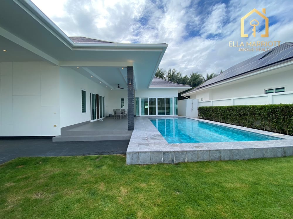 Modern Pool Villa with Private Garden in Hua Hin Soi 88 33