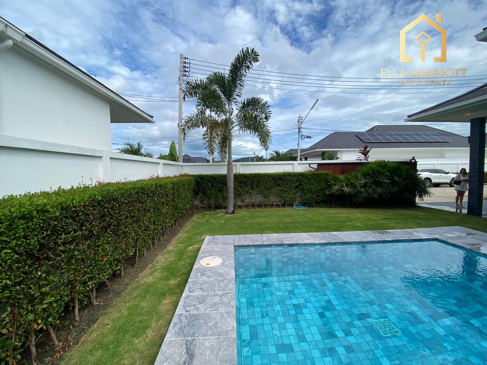 Modern Pool Villa with Private Garden in Hua Hin Soi 88 6