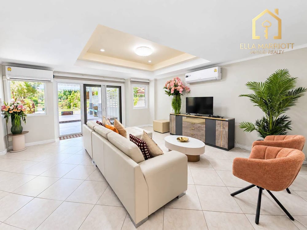 Exclusive Lakefront Luxury Pool Villa at Palm Hills Hua Hin 11