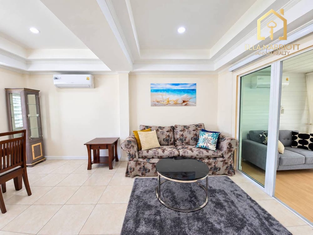 Exclusive Lakefront Luxury Pool Villa at Palm Hills Hua Hin 18
